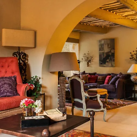 Grenache, La Bastide De Marie, Avec Services